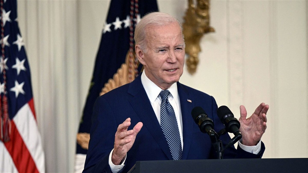 Biden unveils his 2024 sales pitch for ‘Bidenomics.’ Is anyone buying ...