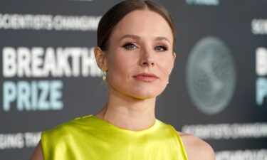 Kristen Bell arrives at the ninth Breakthrough Prize ceremony on Saturday