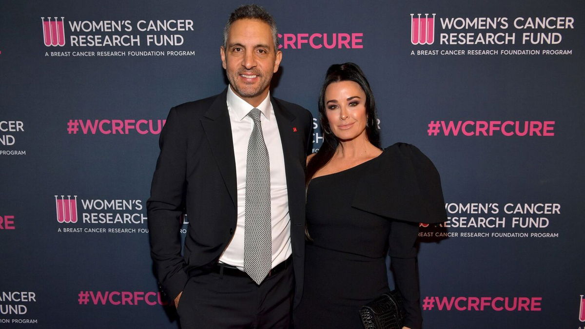 <i>Emma McIntyre/Getty Images</i><br/>Mauricio Umansky (left) and Kyle Richards are pictured here in 2020.