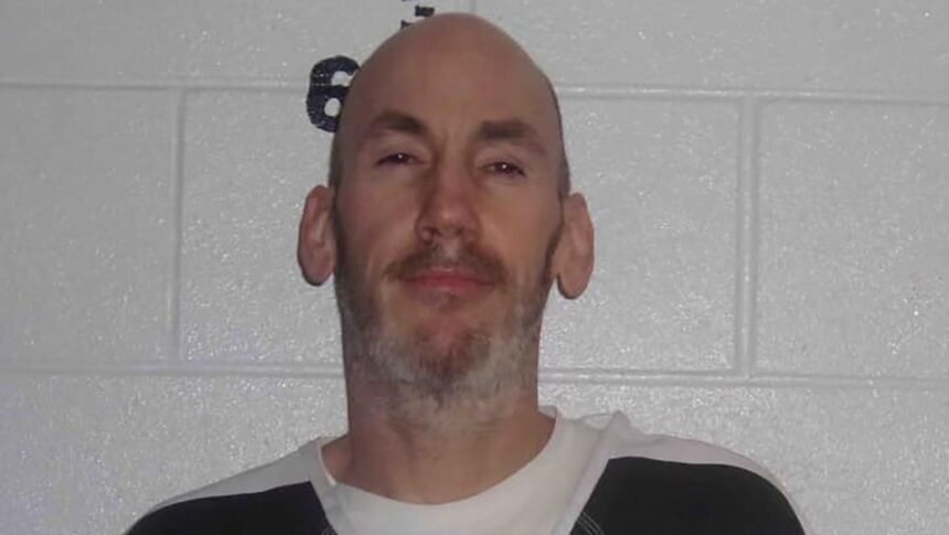 <i>Bent County Sheriff's Office</i><br/>Mark Fox escaped from the Bent County jail with three others.