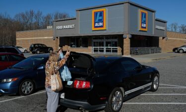 Aldi is acquiring Winn-Dixie and other grocery stores in the Southeast in a move to increase its presence in the region.