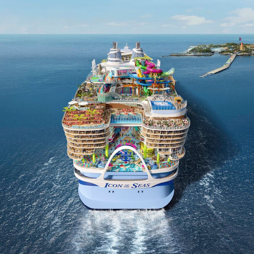 Why this viral photo of the world’s largest cruise ship is polarizing ...