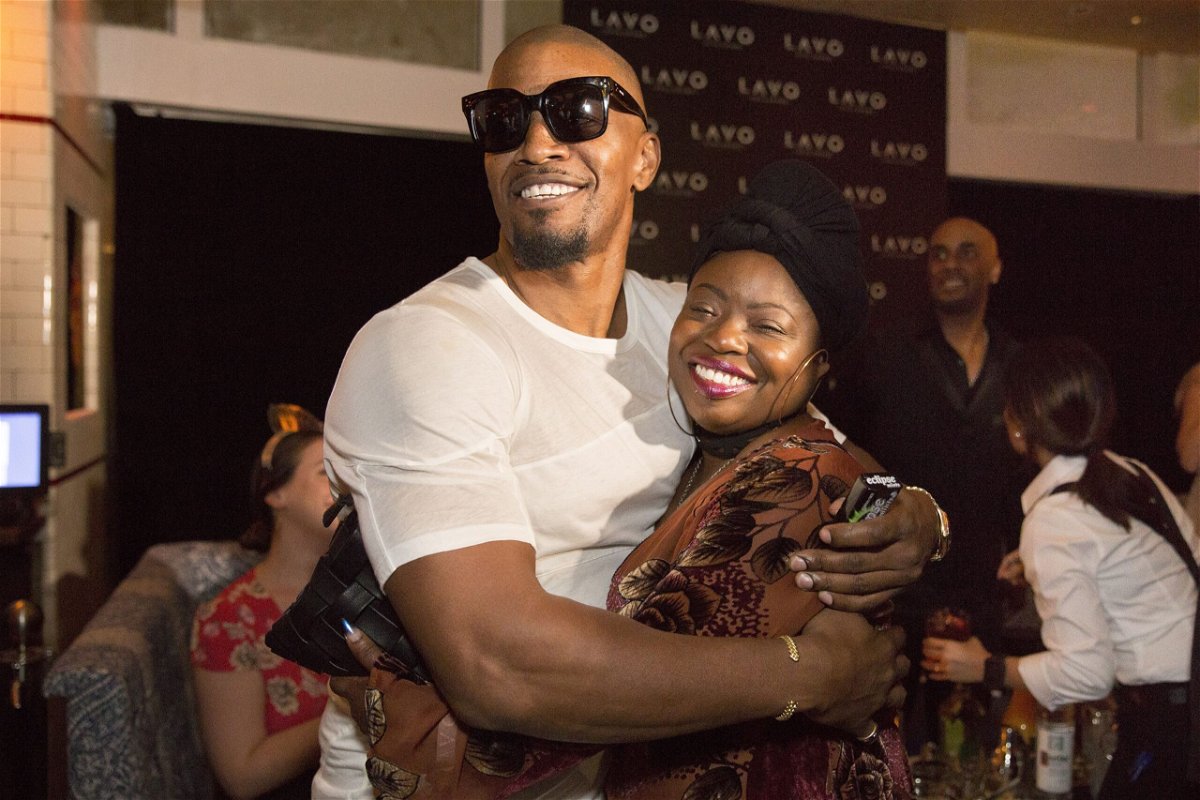 <i>Ore Huiying/Getty Images</i><br/>Jamie Foxx hugs his sister Deidre Dixon in 2017.