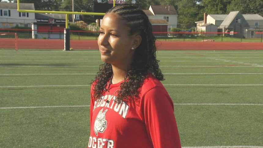 <i></i><br/>Brockton High School soccer player Amelia Vieira returns months after breaking her foot to escape a fire.