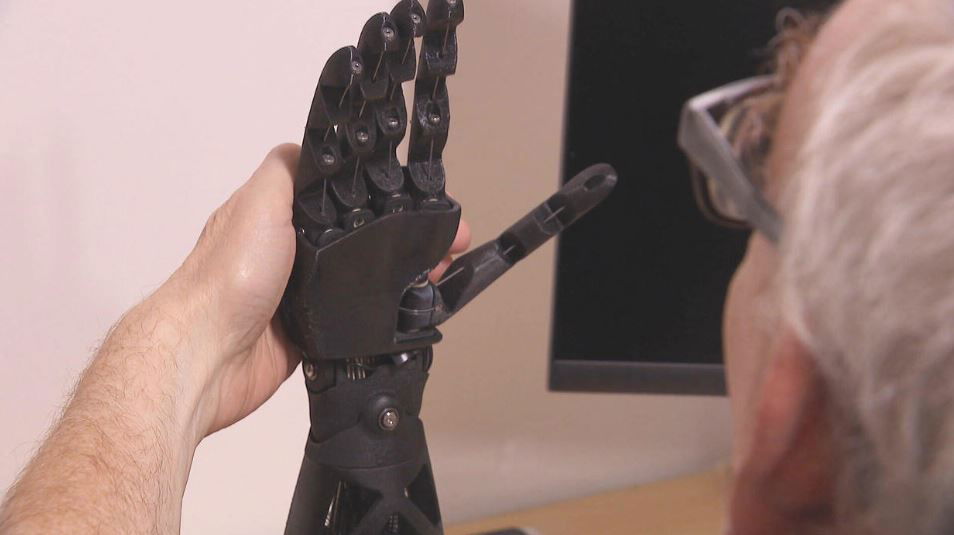 <i></i><br/>A Boston company's robot hand