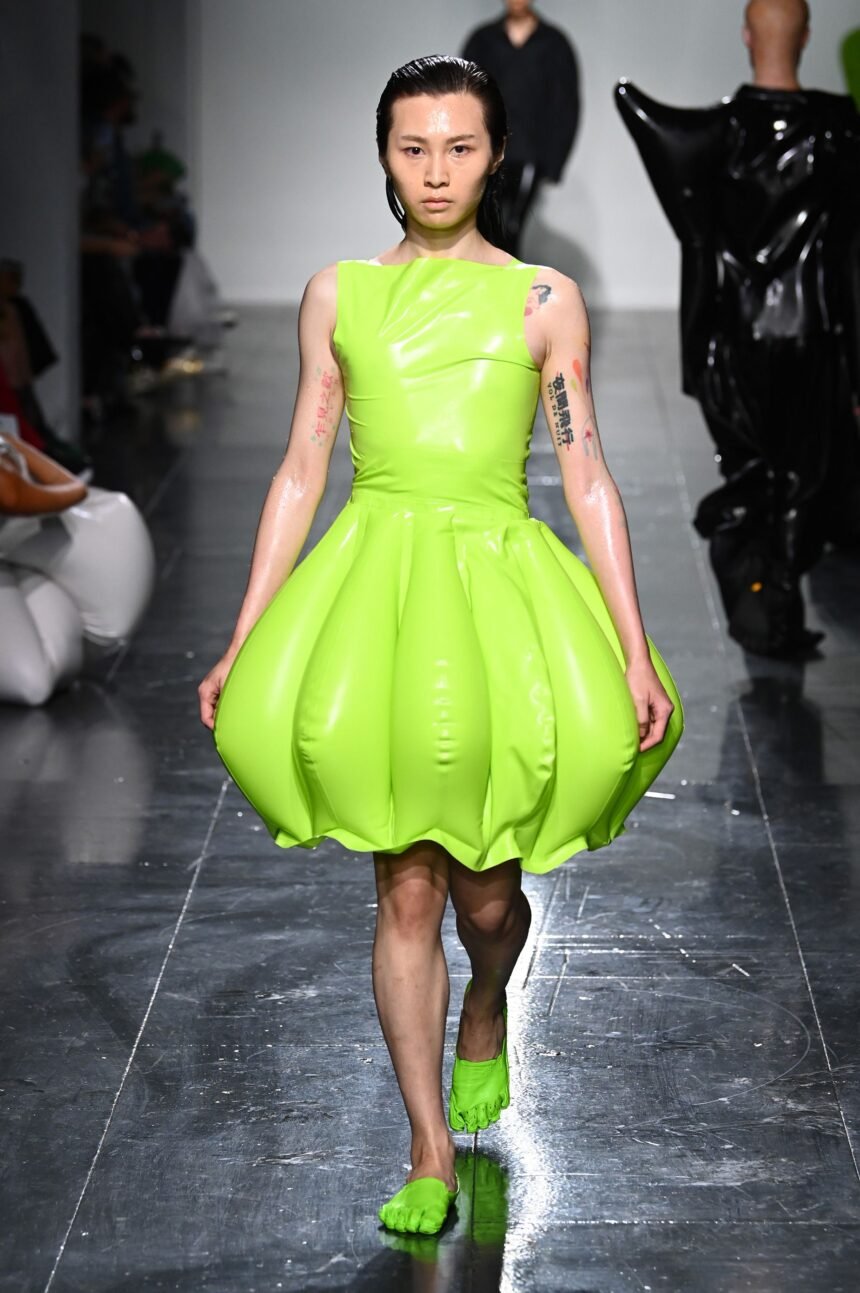 London Fashion Week: Trends from the Spring-Summer 2024 shows - KTVZ