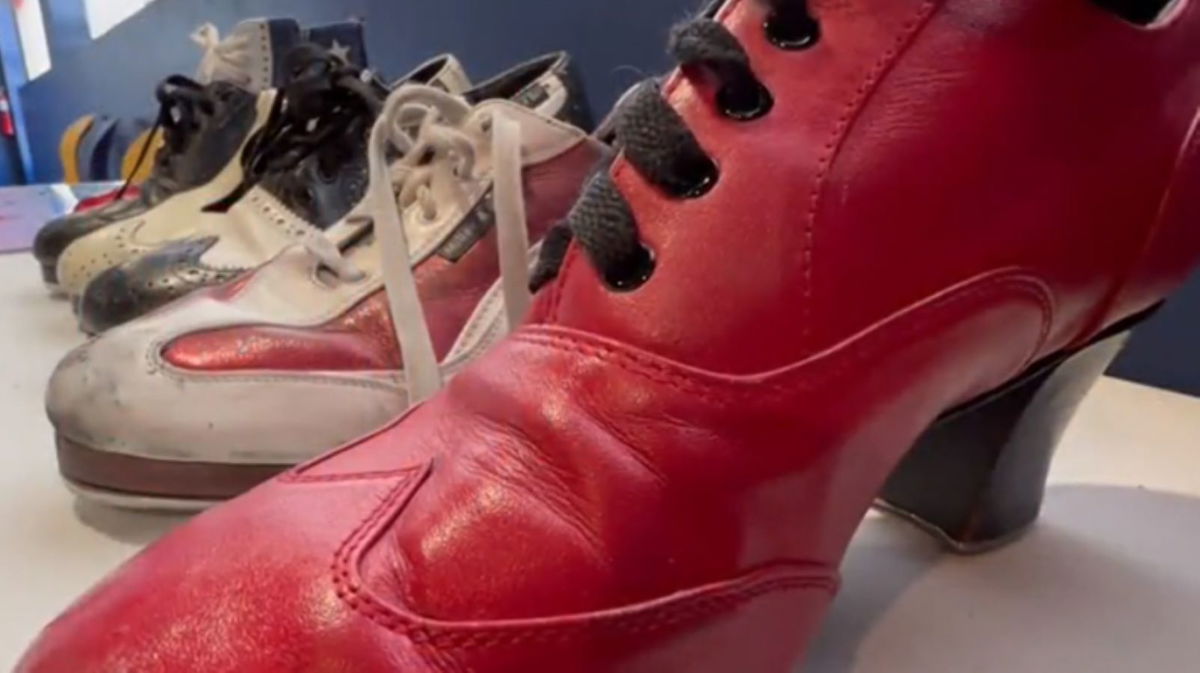 <i></i><br/>Shoes on display at Tap Dance Detroit