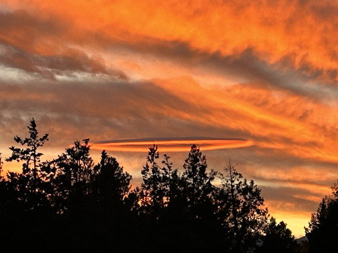 Sunset flying saucer clouds Belinda Hallcraft 1023