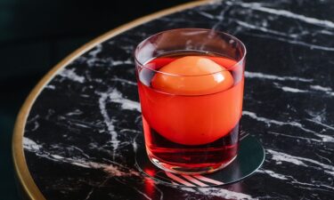 Want a superb cocktail with locally sourced ingredients? Head to Sips