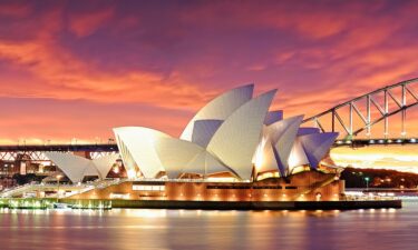 Panoramic scenery of Sydney harbour and Sydney opera house