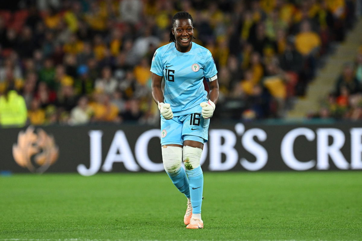 <i>Stephane Mahe/Reuters</i><br/>Nnadozie catches a cross while being challenged by France's Kadidiatou Diani at the 2019 Women's World Cup.