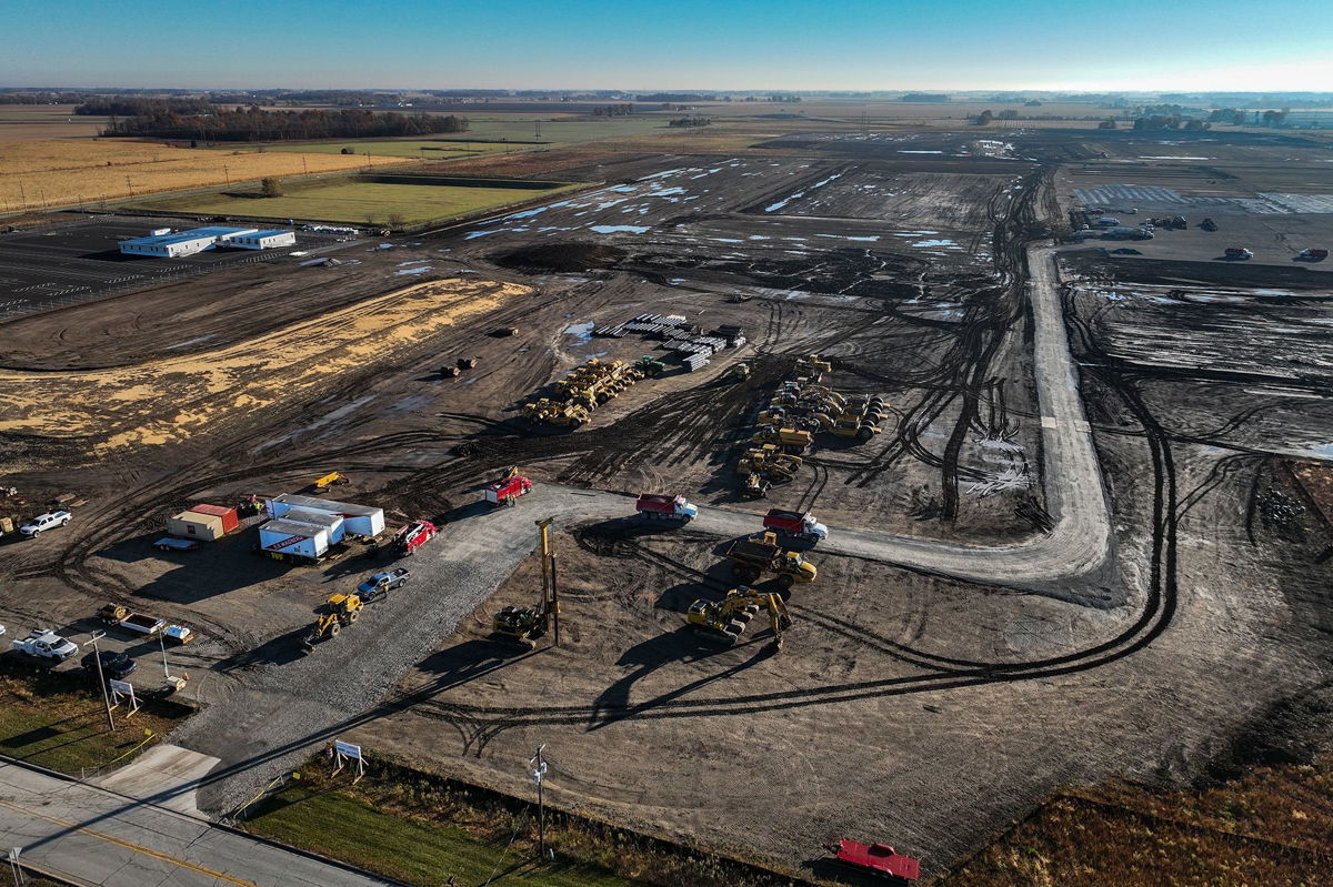 <i>Kent Nishimura/Los Angeles Times/Getty Images</i><br/>An aerial view of the Stellantis and Samsung Battery Plant construction site on October 27