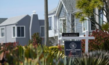 A "Sale Pending" sign hangs in front of a property in San Francisco