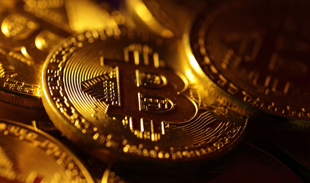 <i>Dado Ruvic/Illustration/Reuters</i><br/>Bitcoin is rocketing higher
