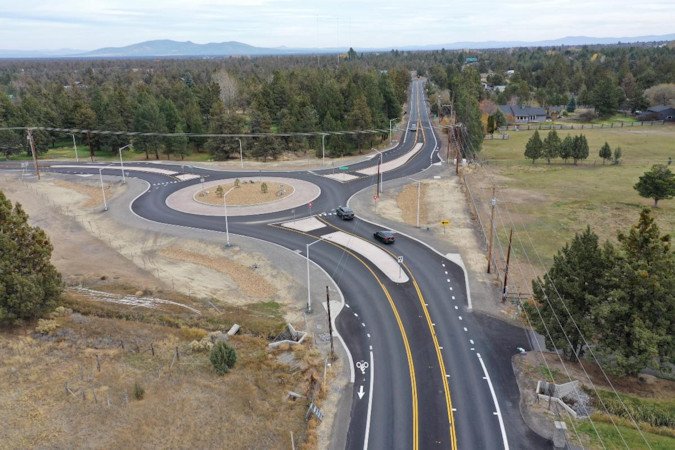 Completed roundabout at the intersection of Deschutes Market and Hamehook roads