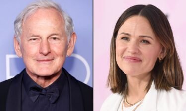 Victor Garber says Jennifer Garner played a crucial role in his diabetes care.
