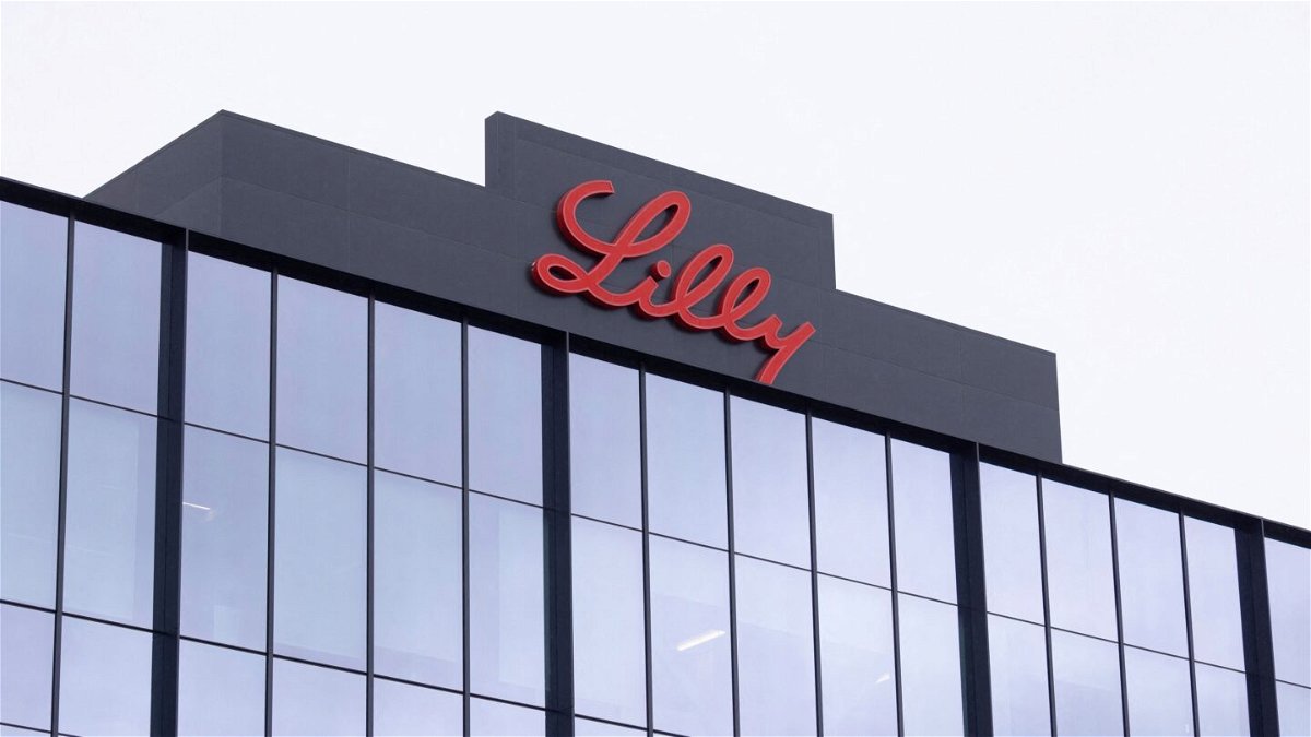 <i>Mike Blake/Reuters</i><br/>The US Food and Drug Administration approved Eli Lilly’s diabetes drug Mounjaro for obesity under a new name