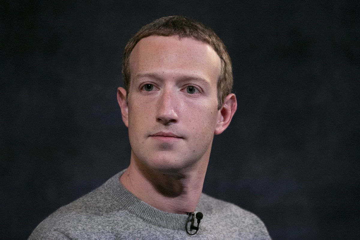 <i>Mark Lennihan/AP</i><br/>Meta CEO Mark Zuckerberg