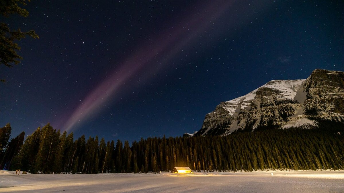 <i>Courtesy Neil Zeller</i><br/>An image of the Steve phenomenon captured by Canadian photographer Neil Zeller.