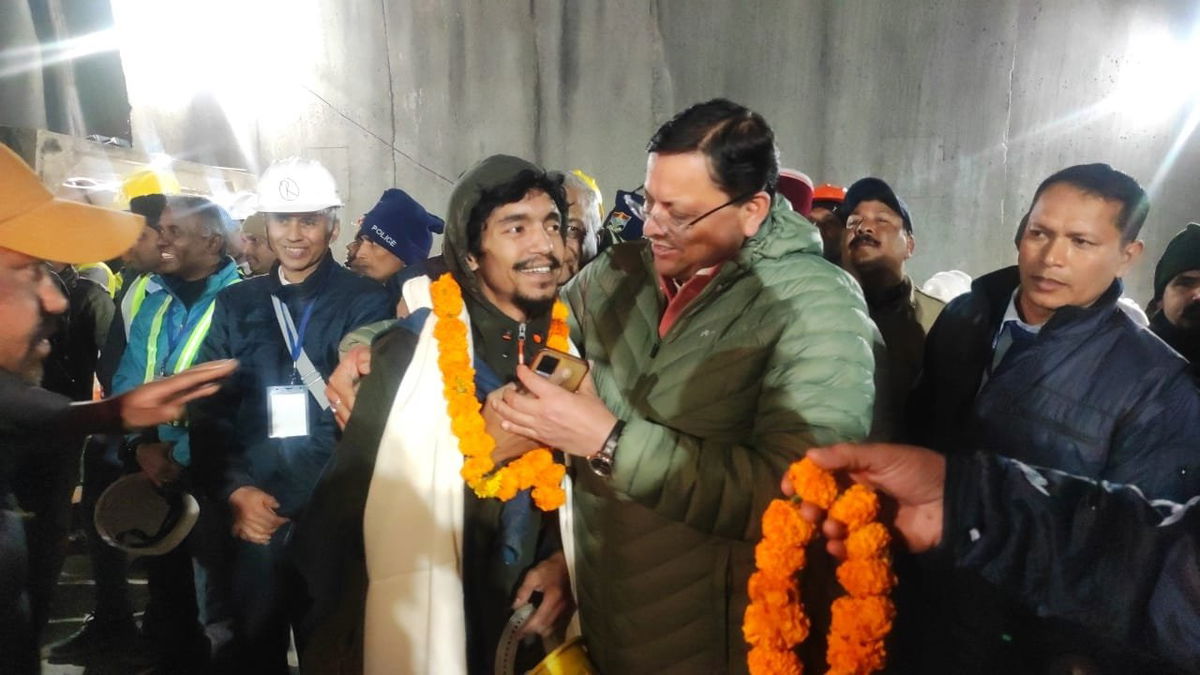 <i></i><br/>Cheers greeted a group of 41 workers as they were successfully removed from a collapsed tunnel under the Himalayas on Tuesday.