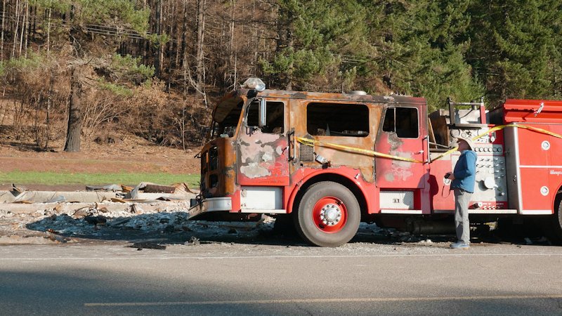 Burned fire truck in Detroit, Oregon