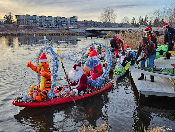 Holiday Lights Paddle Parade Nancy Wunn 12-15