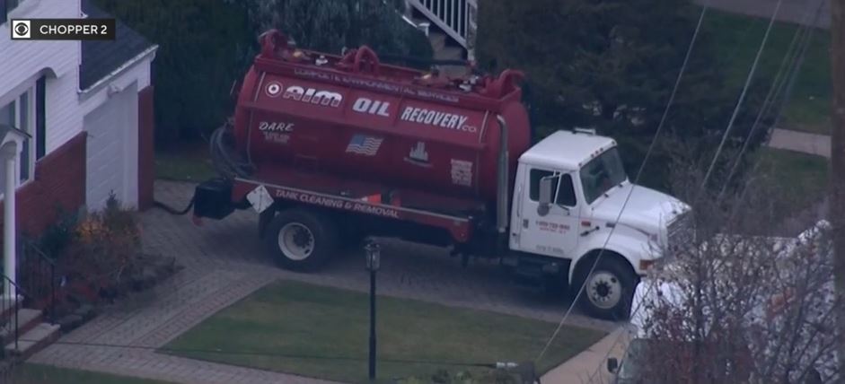 <i></i><br/>Emergency crews cleaned up a big mess when oil was delivered to a New Jersey home without an oil tank.