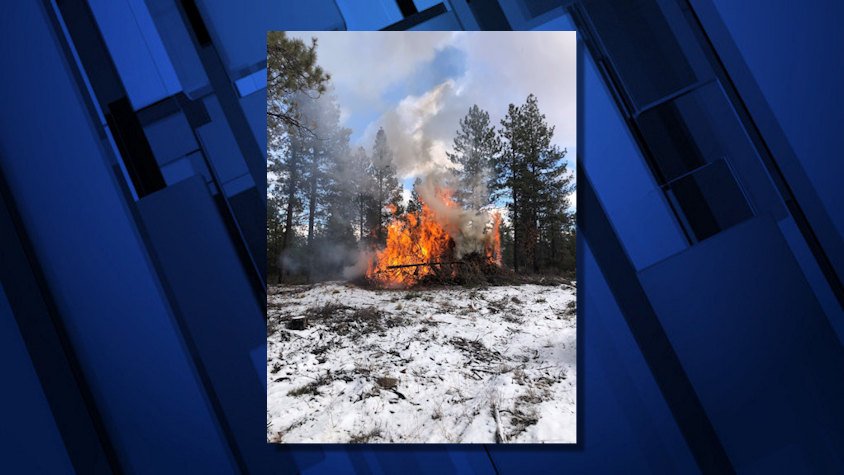 Landing pile burning operation off Skyliner Road west of Bend