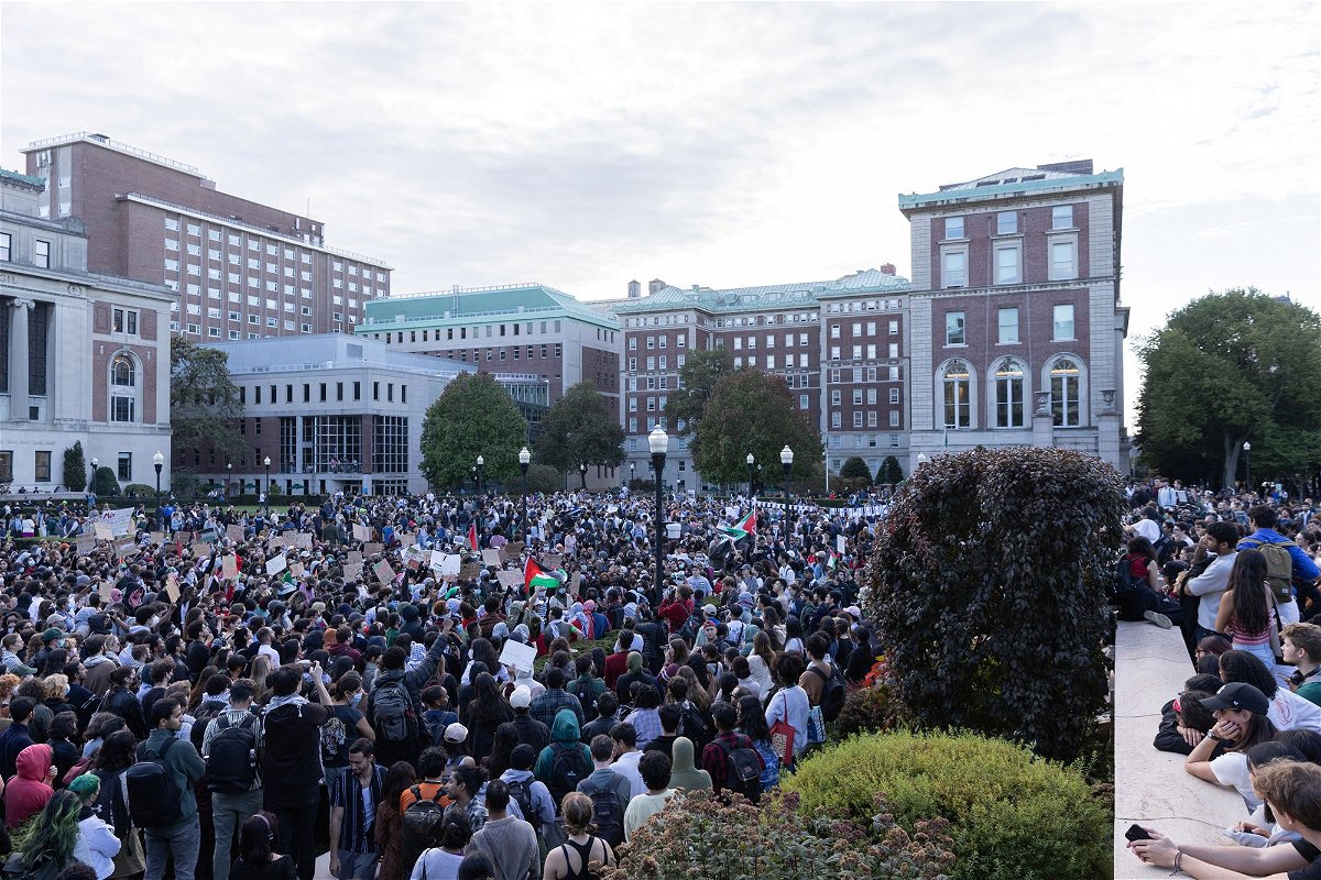 <i>Jeenah Moon/Reuters</i><br/>Students protest at Columbia University in New York City on October 12.