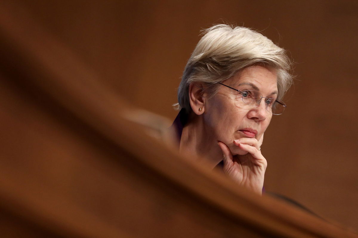 <i>Amanda Andrade-Rhoades/Reuters</i><br/>Sen. Elizabeth Warren