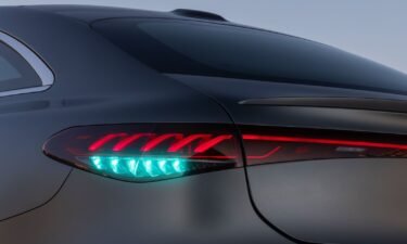 Mercedes-Benz has developed special turquoise colored Automated Driving Marker Lights