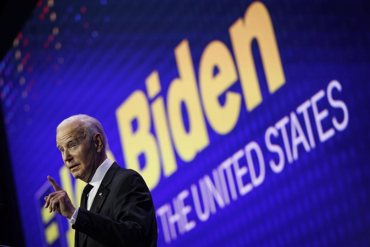 <i>Ting Shen/Bloomberg/Getty Images</i><br/>US President Joe Biden speaks at the Human Rights Campaign national dinner in Washington