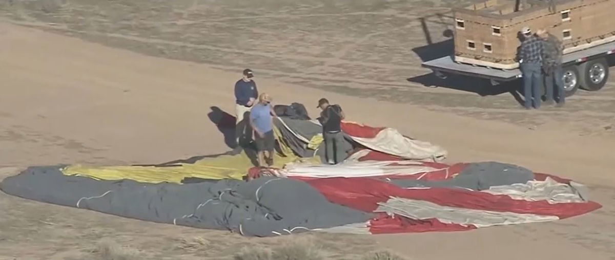 <i></i><br/>A new preliminary report on the hot air balloon crash released on January 25 says the balloon’s envelope deflated and then crashed to the ground in Eloy