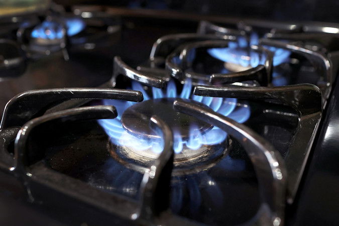 The US Energy Department announced on Monday that the vast majority of gas stoves on the market – 97% – already meet the standards.