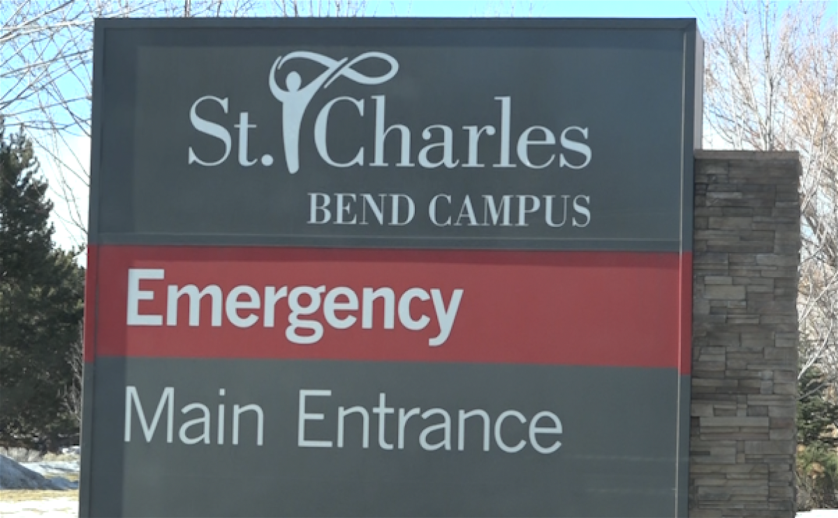 St. Charles Bend Emergency, Main Entrance
