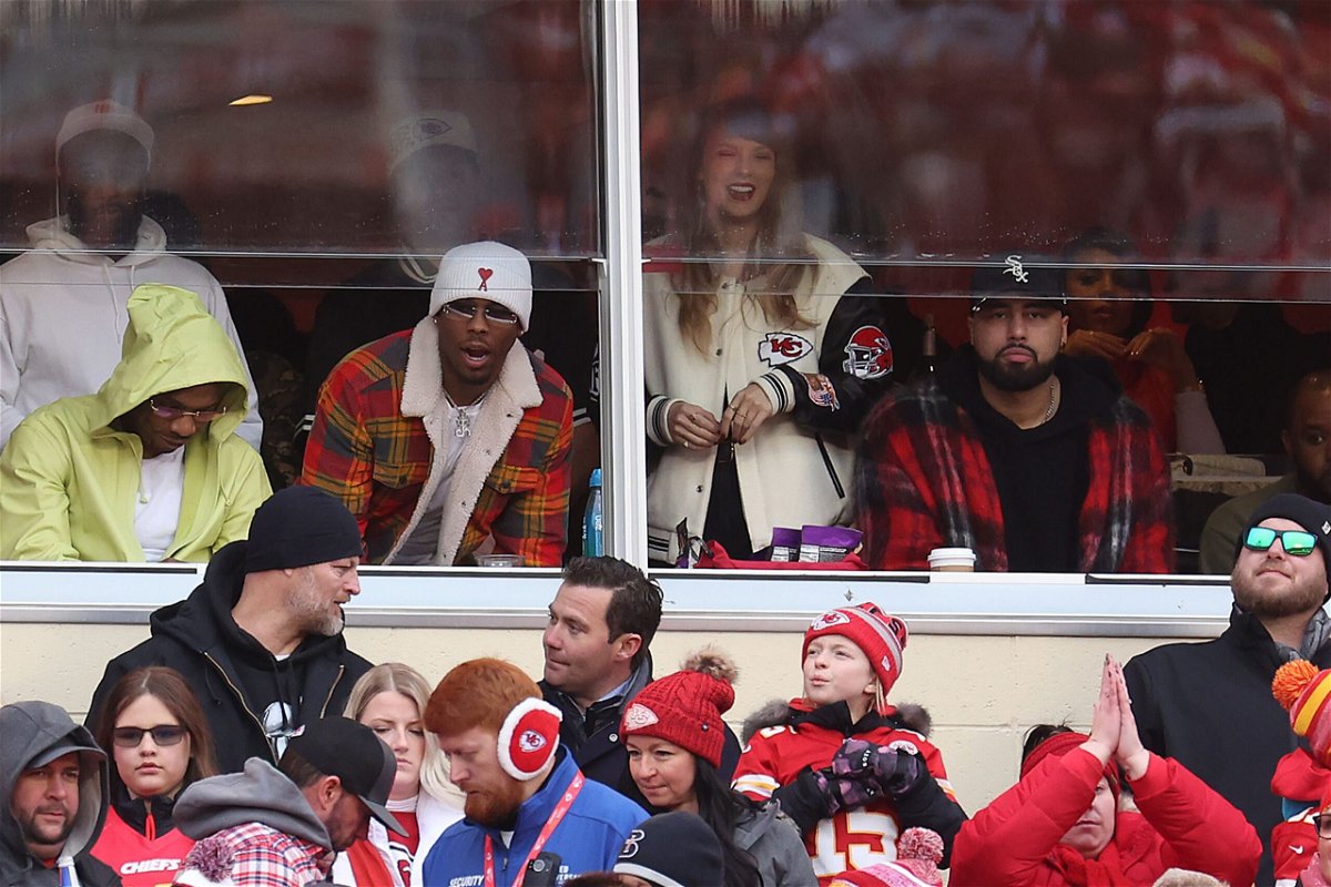 <i>Jamie Squire/Getty Images</i><br/>Taylor Swift watches the game between the Cincinnati Bengals and the Kansas City Chiefs on Sunday in Kansas City