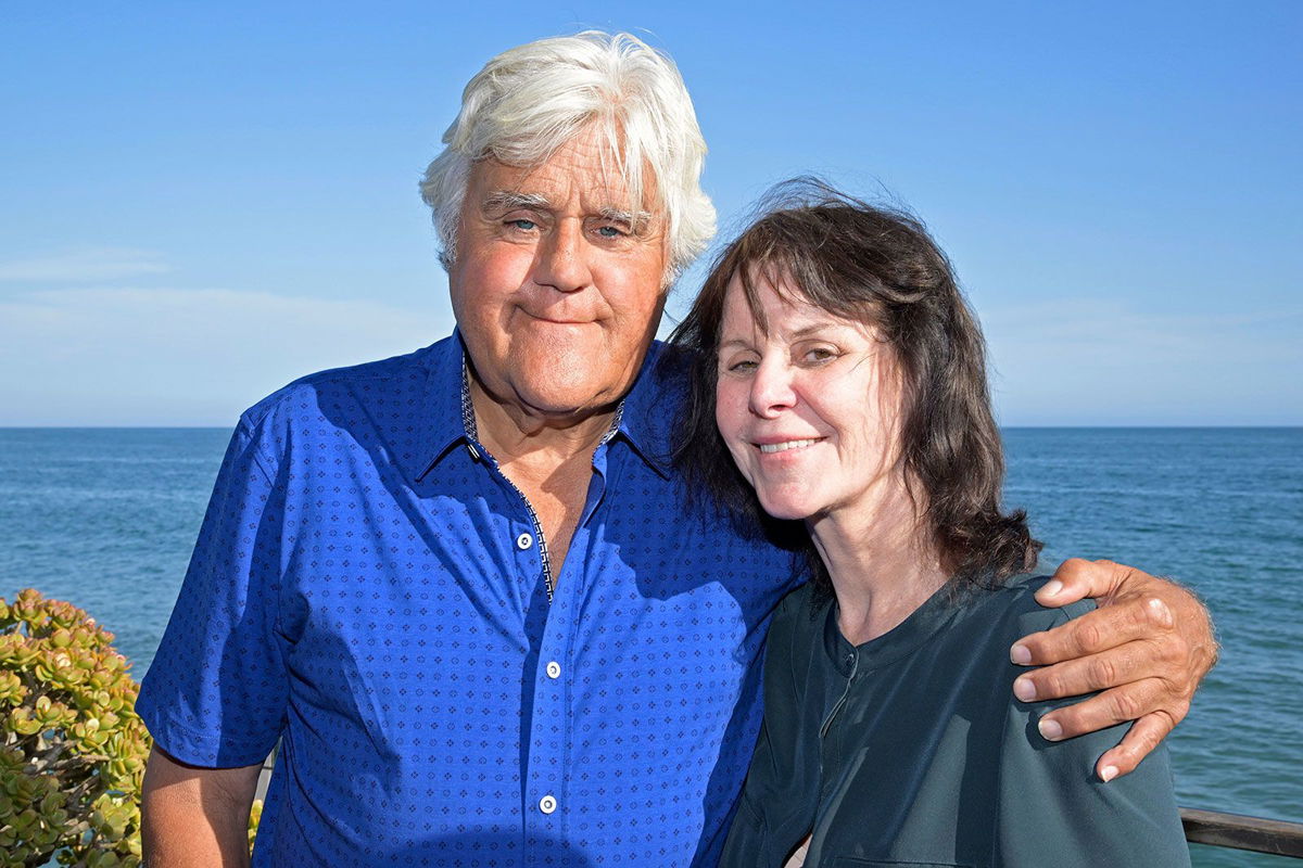 <i>Michael Tullberg/Getty Images/File</i><br/>(From left) Jay Leno and Mavis Leno in Malibu in 2022.