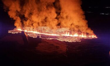 A volcano has erupted in southwest Icelandic peninsula of Reykjanes following orders for nearby residents to evacuate