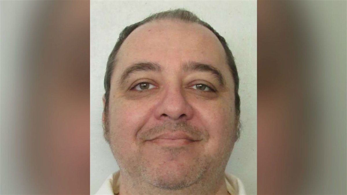<i>Alabama Department of Corrections</i><br/>The US Supreme Court on Wednesday declined to halt the execution of Kenneth Eugene Smith who is scheduled to be put to death this week using nitrogen gas.