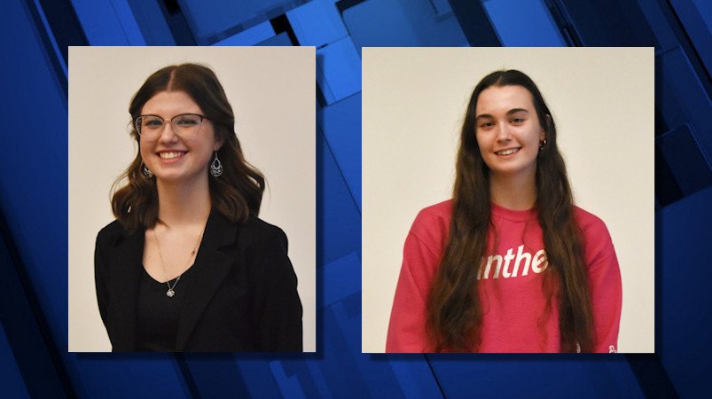Redmond High students Arianna Morris, Mariah Reynolds advance to state Poetry Out Loud contest