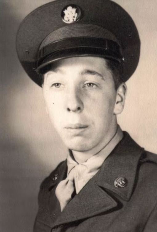 <i></i><br/>The remains of a Kansas City native soldier killed during the Korean War are set to be officially buried at a plot in Honolulu