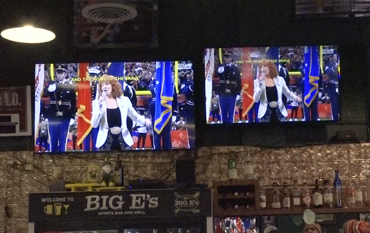 Fans celebrate, watch Super Bowl LVIII at Big E's Sports Bar and Grill ...