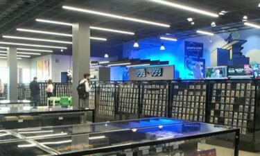 The sports trading card market has exploded over the past several years and a new store here in Atlanta is at the forefront of the card craze as the ‘World’s largest card shop’.