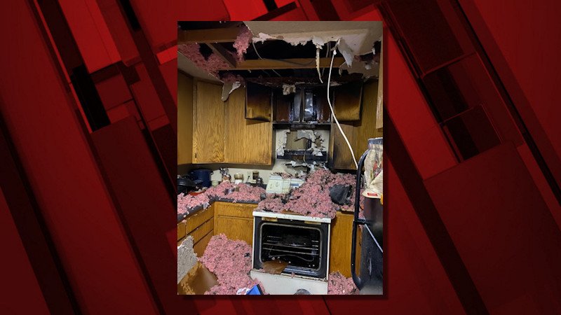 Frying pan left on working stove burner sparked kitchen fire at DRW home Sunday evening