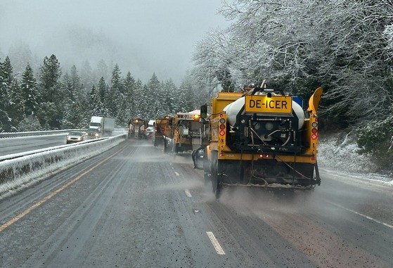 ODOT crews are spreading de-icer in the Columbia River Gorge and other areas ahead of expected snow and freezing rain this week.