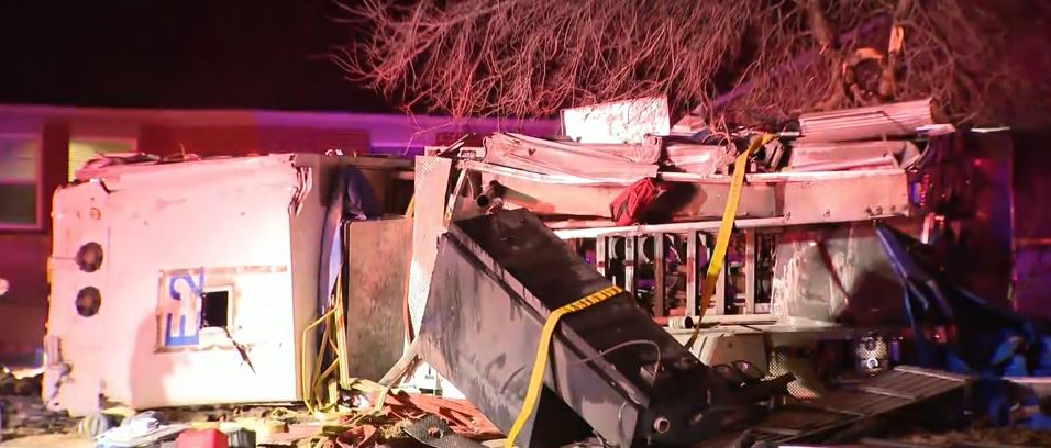 <i></i><br/>Police are investigating what led to a Fort Worth fire truck losing control and flipping over with four firefighters on board.