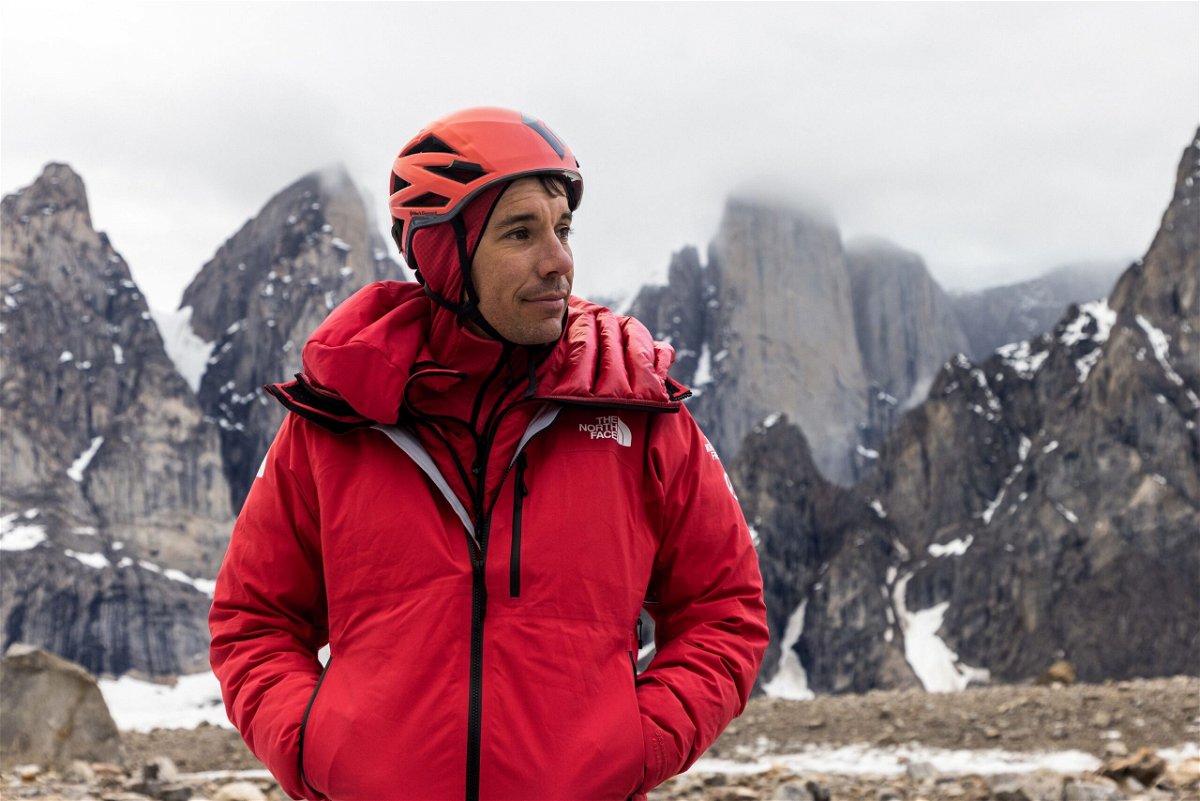 <i>Pablo Durana/National Geographic</i><br/>Alex Honnold climbing Ingmikortilaq in 