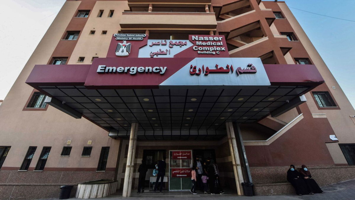 <i>Abed Zagout/Anadolu Agency via Getty Images</i><br/>Nasser Medical Complex had been the largest functioning hospital in Gaza until last week.