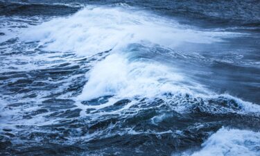 Waves in the North Atlantic Ocean near Gatklettur