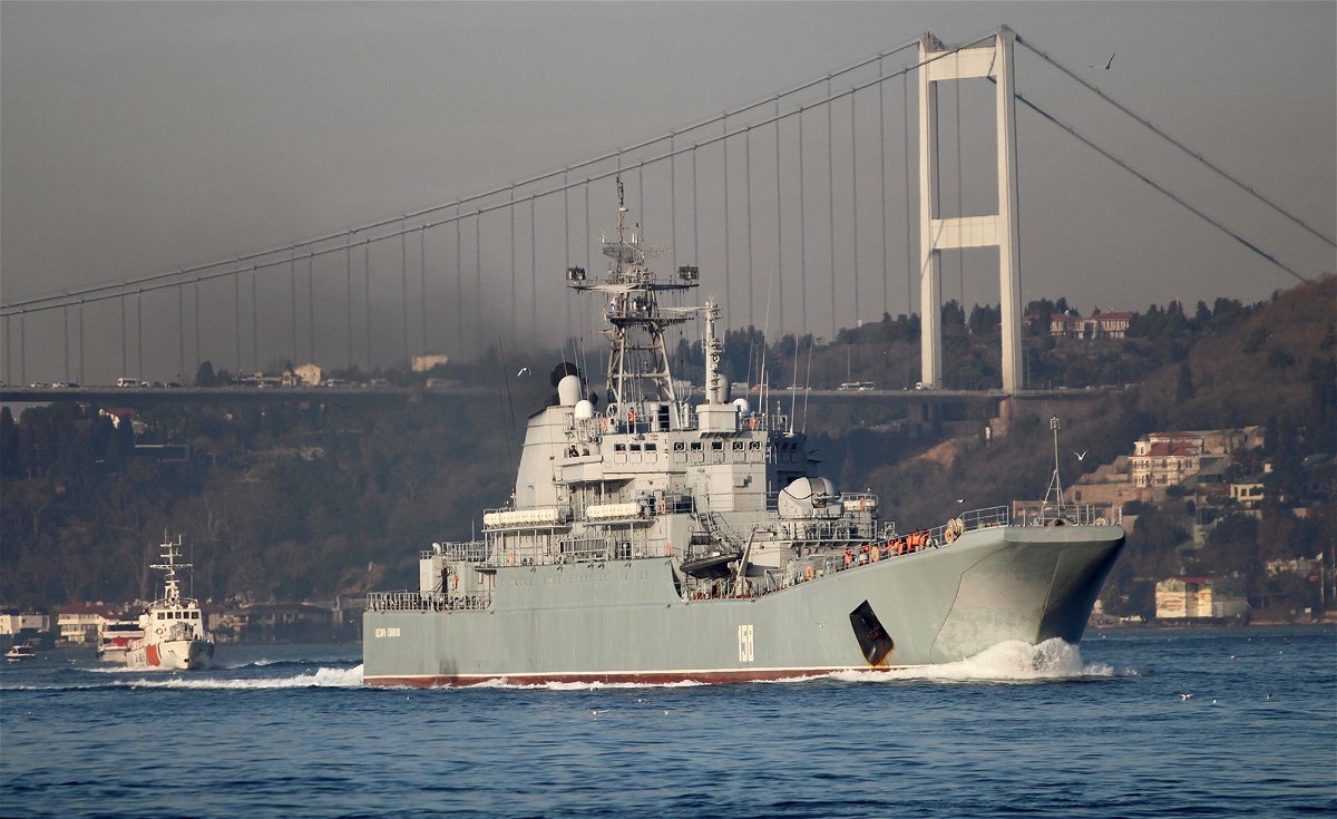 <i>Yoruk Isik/Reuters</i><br/>The Russian landing ship Caesar Kunikov